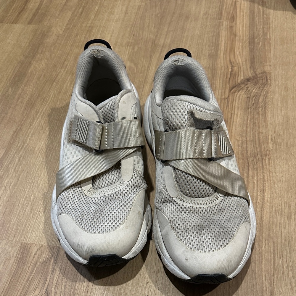 Sorel Gray Athletic Shoes